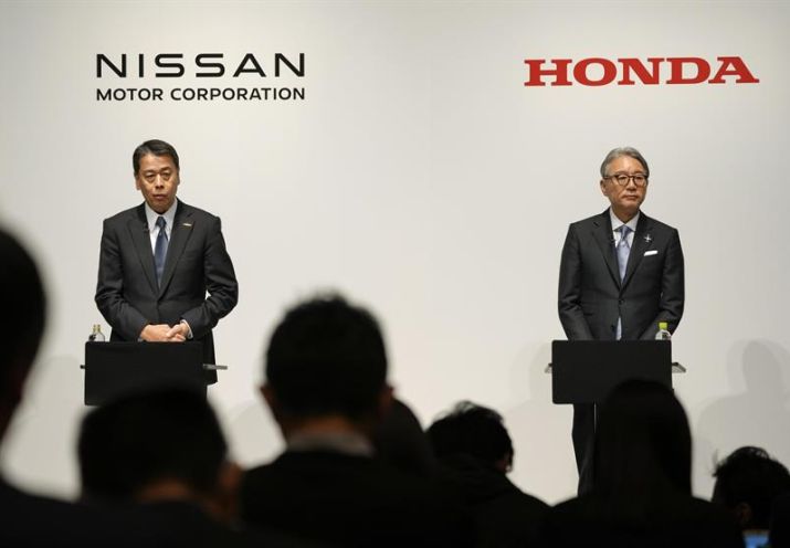 Nissan y Honda negocian una alianza para vehículos eléctricos